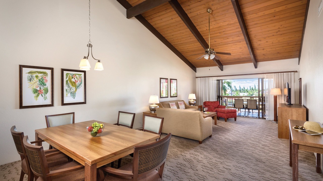 Photo of Livingroom in Kahaluu Bay