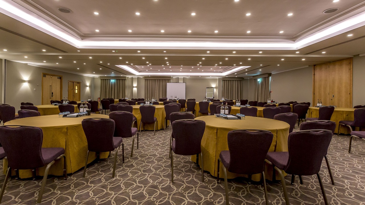 Photo of Others in Hellidon