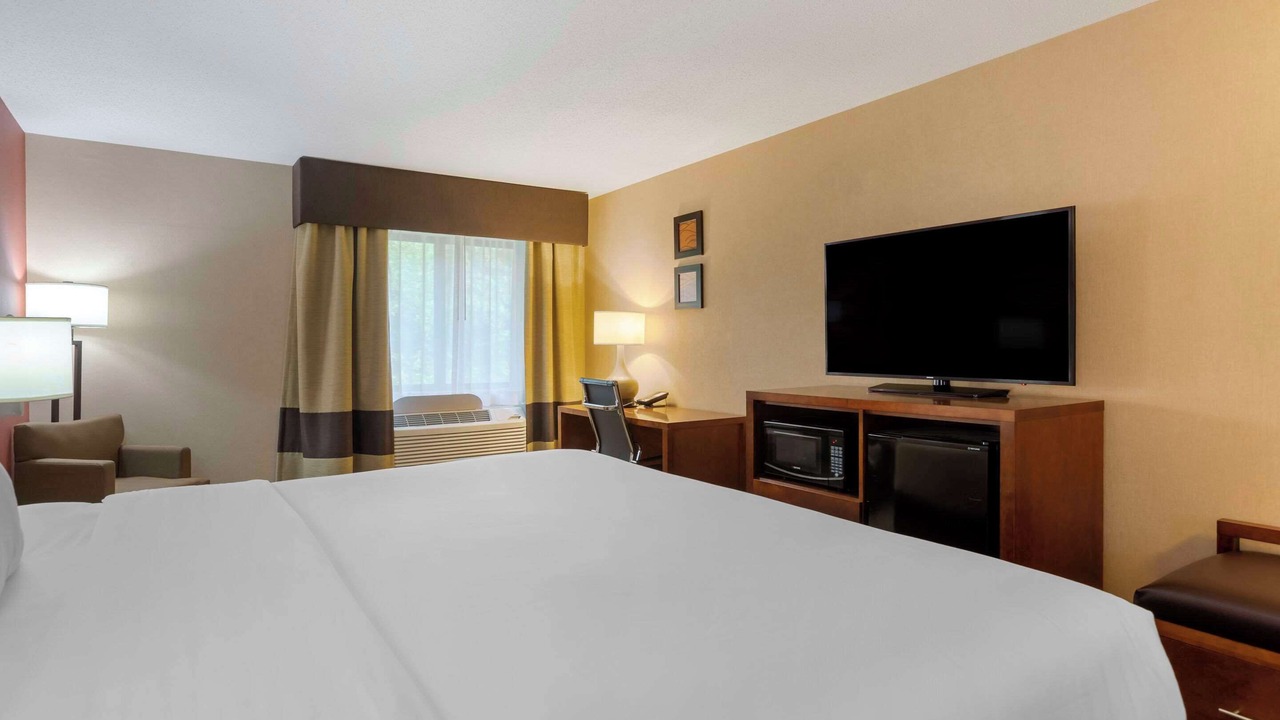 Photo of Bedroom in Jackson