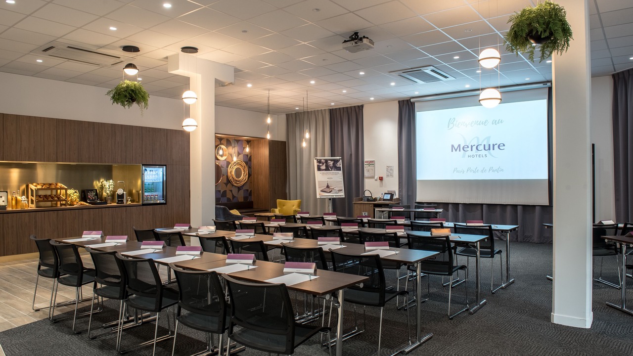 Photo of Others in Pantin