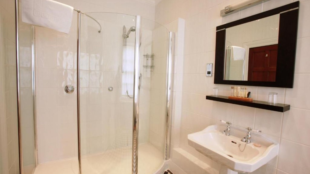 Photo of Bathroom in Dunstable