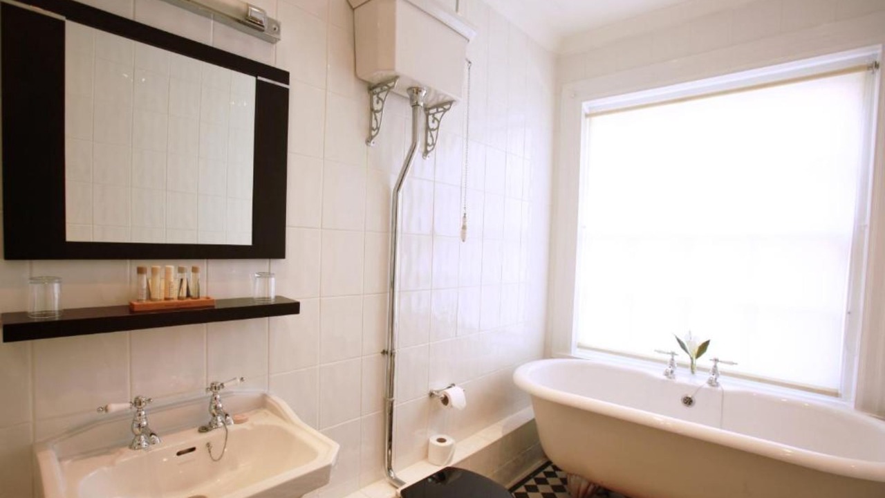 Photo of Bathroom in Dunstable