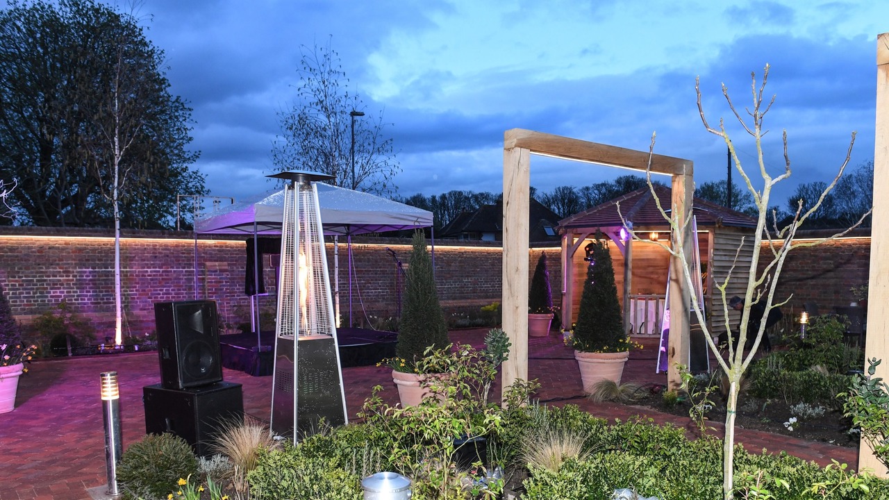 Photo of Outdoor in Dunstable