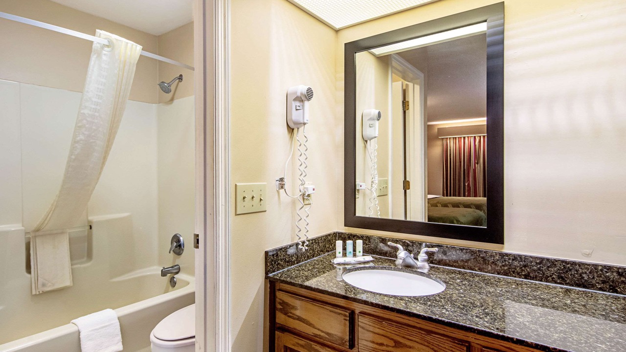 Photo of Others in Thomaston