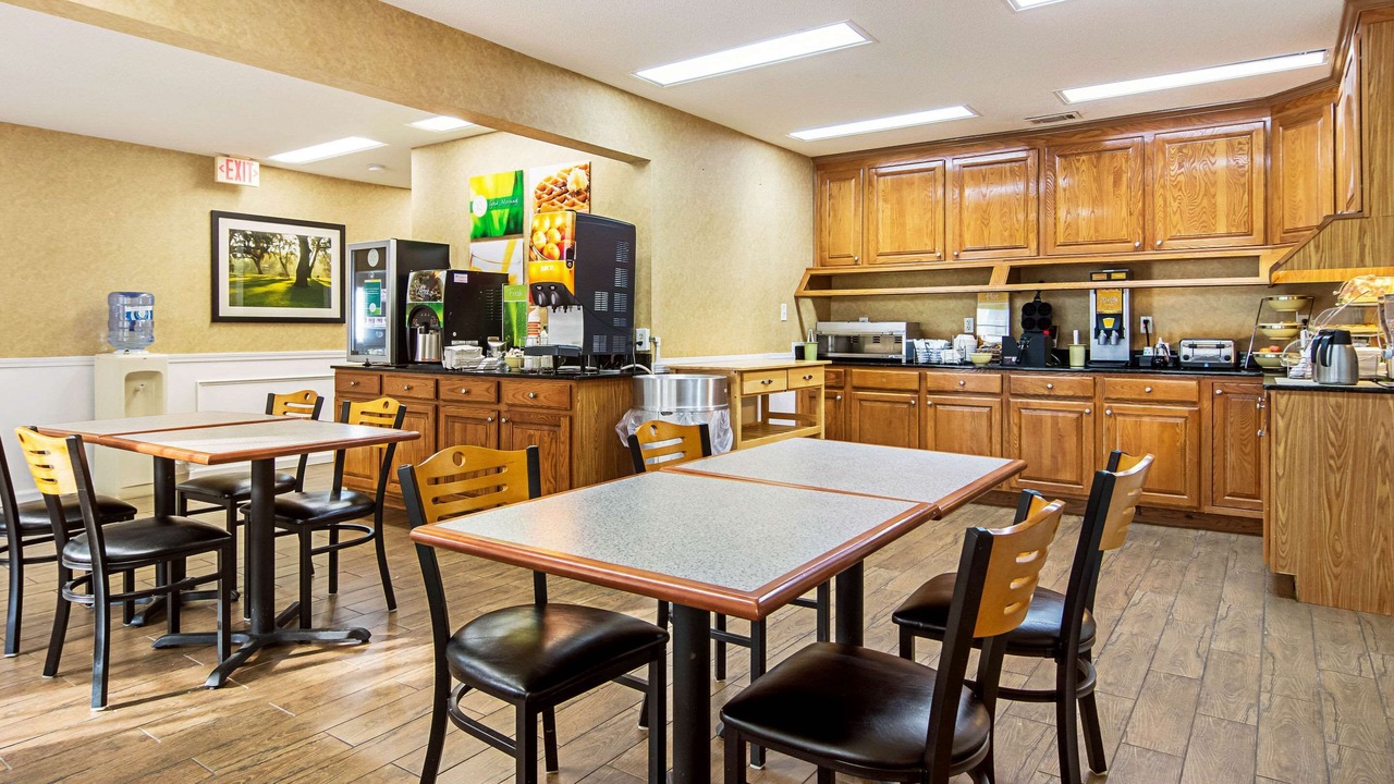 Photo of Others in Thomaston