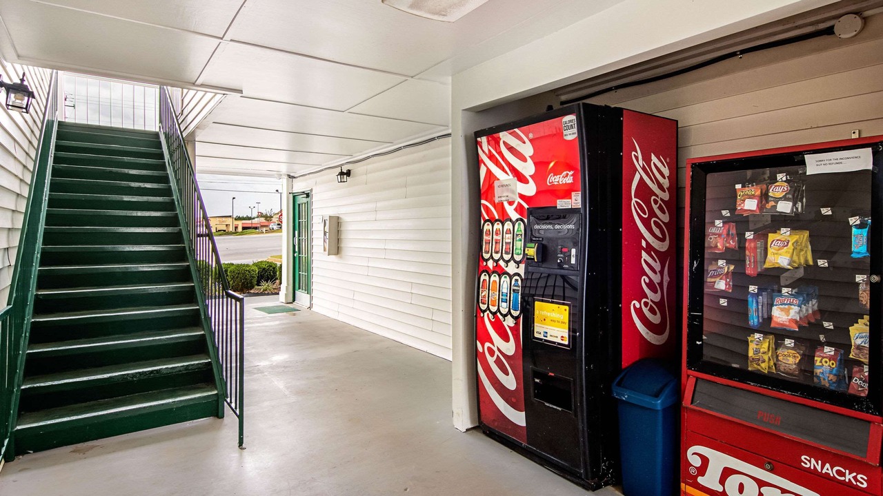 Photo of Others in Thomaston