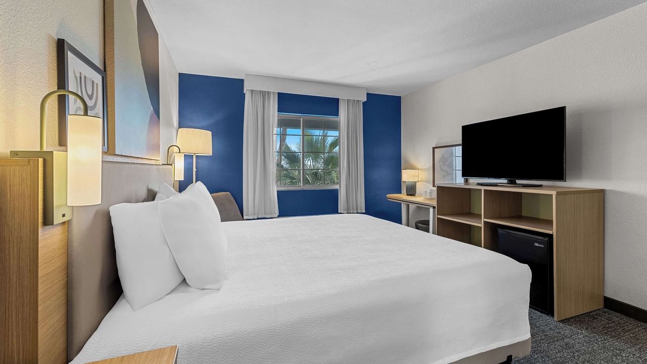 Photo of Bedroom in Glendale