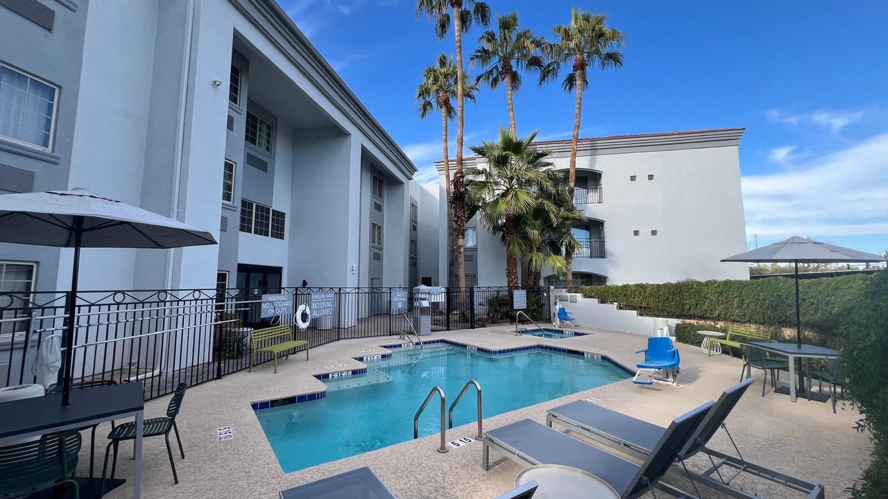 Photo of Outdoor in Glendale