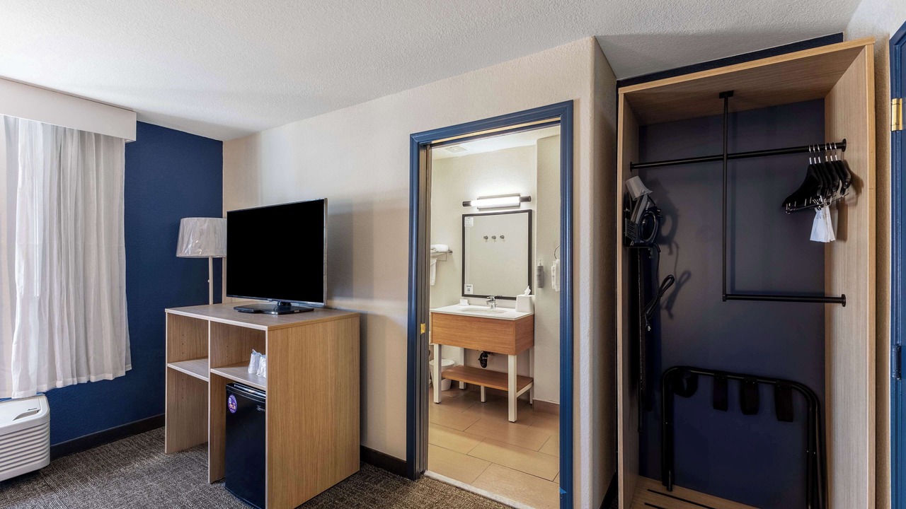 Photo of Bedroom in Glendale