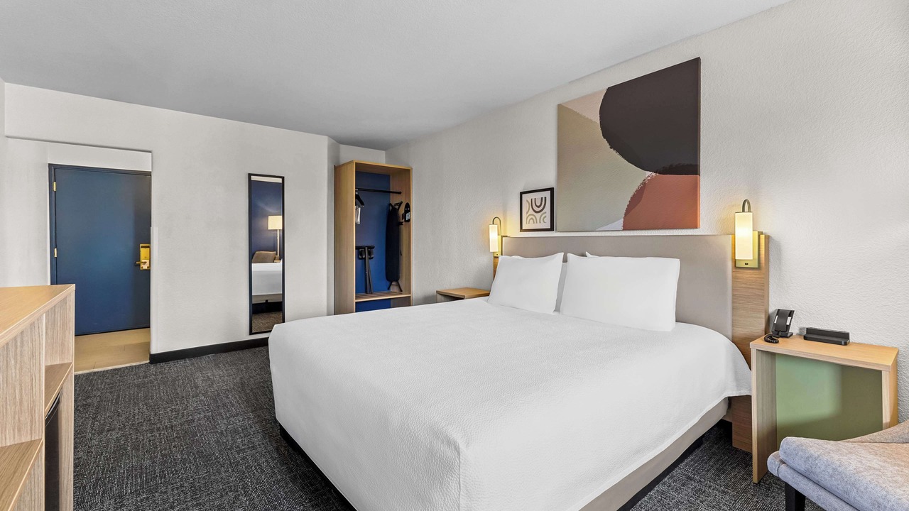 Photo of Bedroom in Glendale