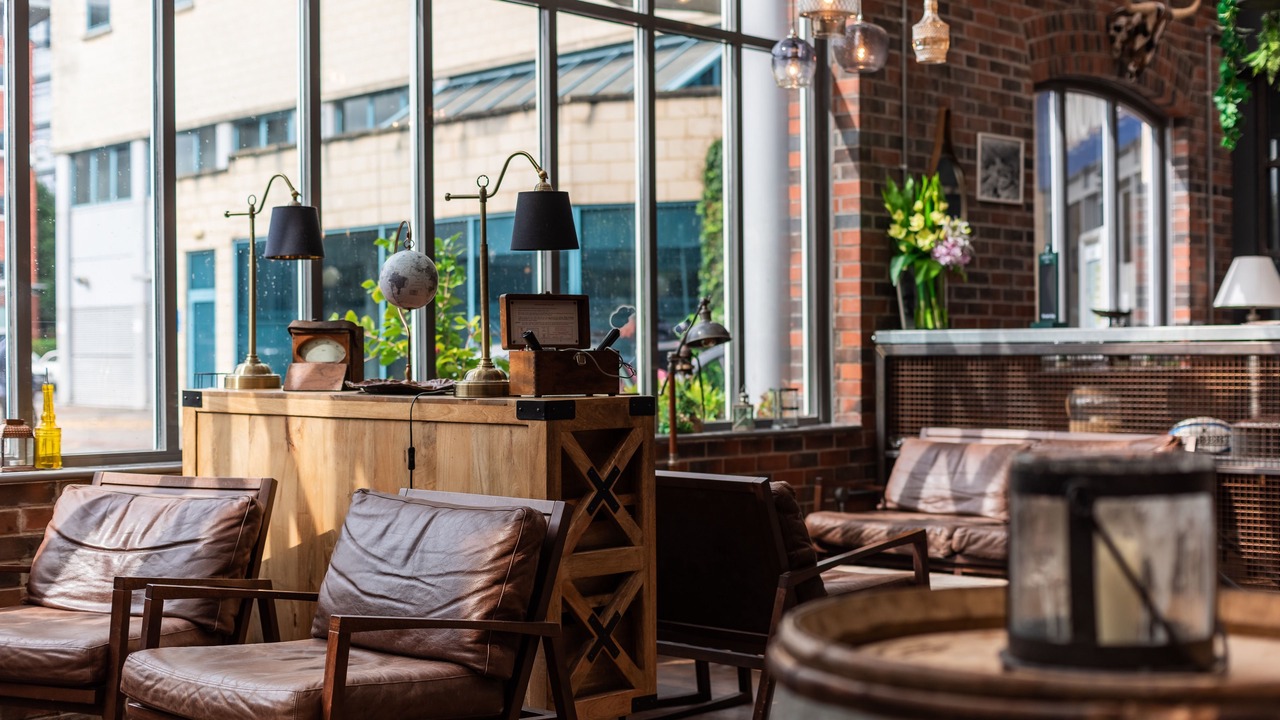 Photo of Others in Atlantic Wharf