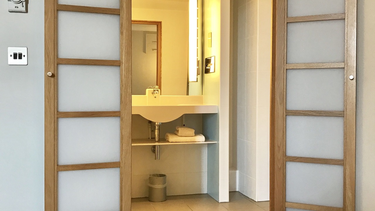 Photo of Bathroom in Atlantic Wharf