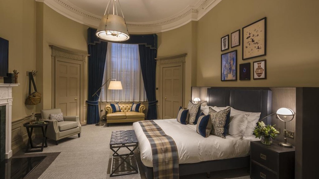 Photo of Bedroom in New Town