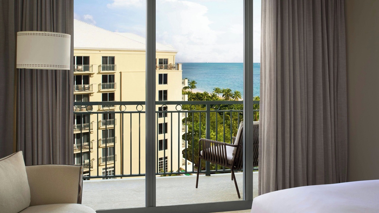 Photo of Bedroom in Key Biscayne