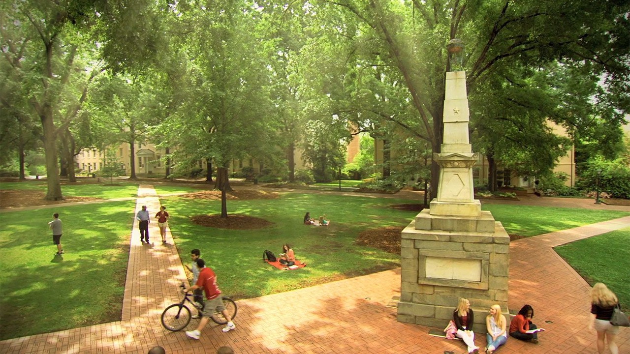 Photo of Others in The Vista