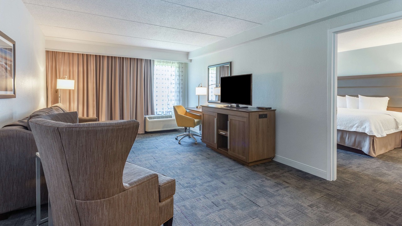 Photo of Livingroom in Long Hill