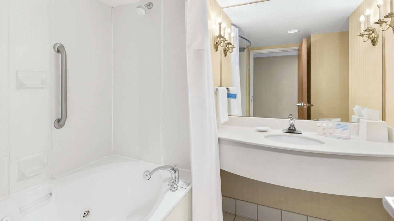 Photo of Bathroom in Fortson