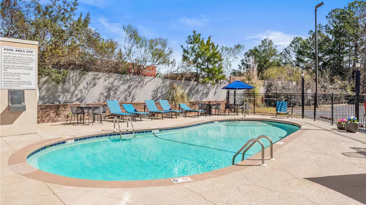 Photo of Outdoor in Fortson