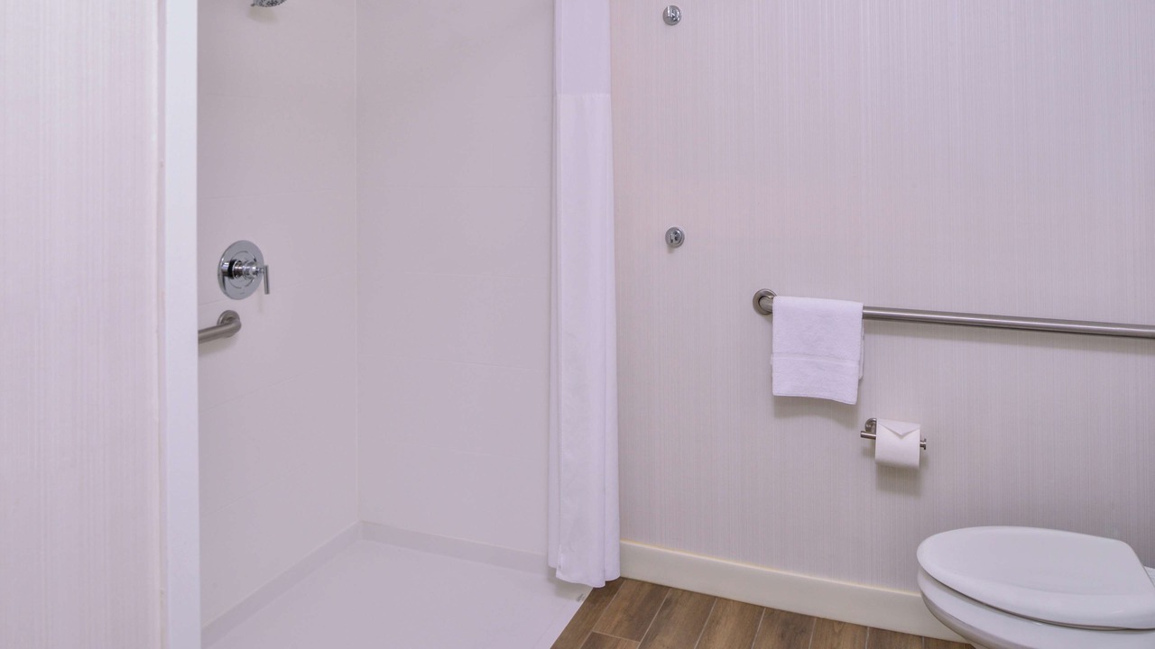 Photo of Bathroom in Western