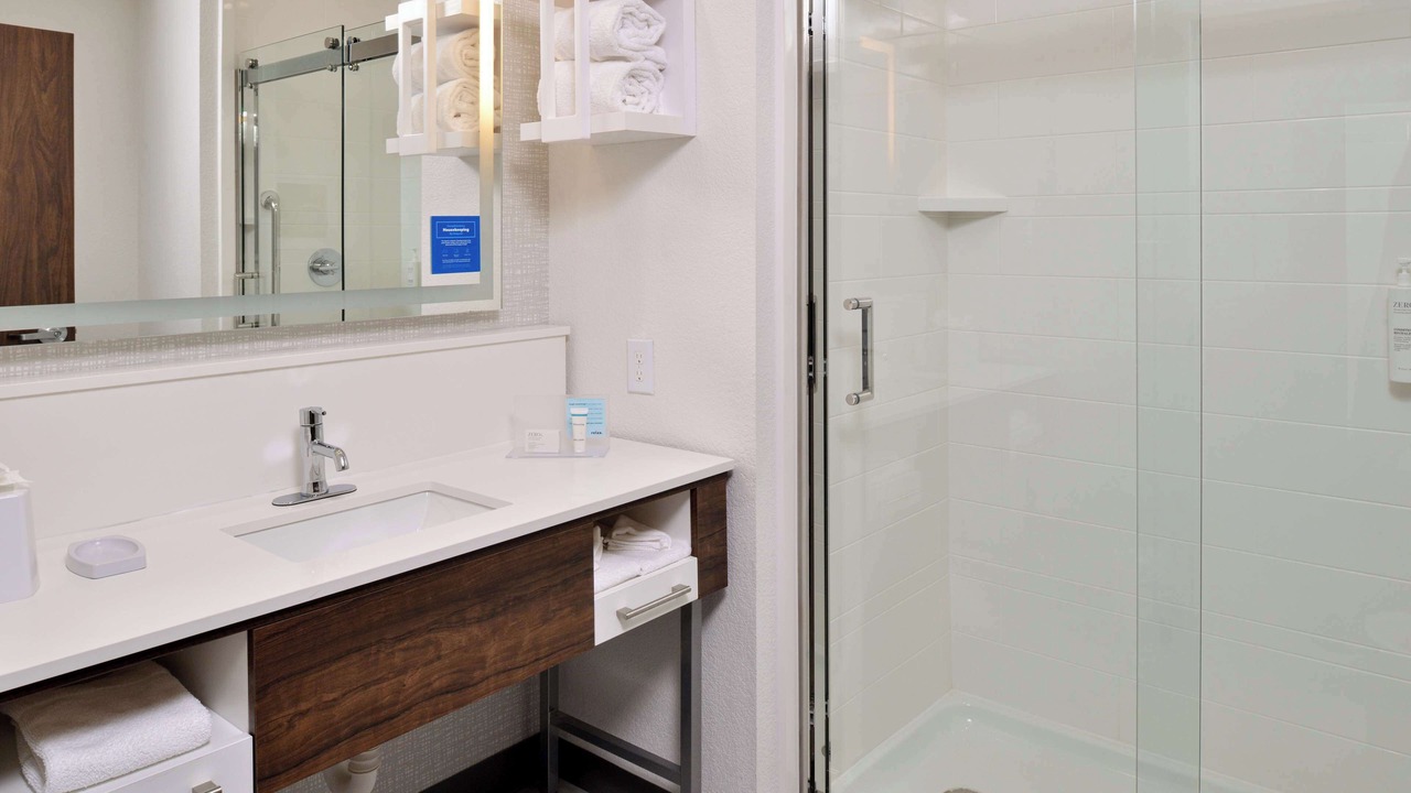 Photo of Bathroom in LaPlace
