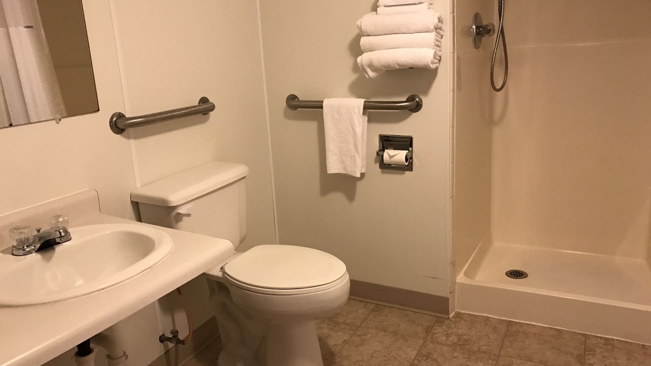 Photo of Bathroom in Redfield