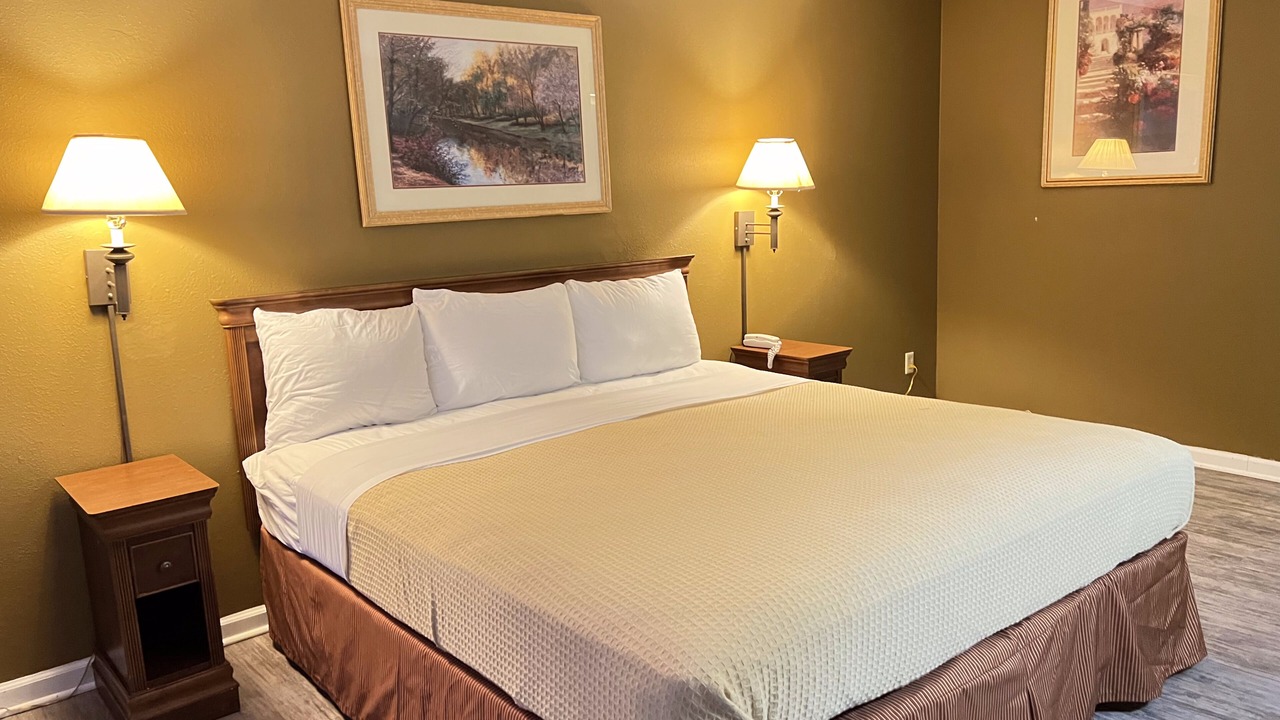 Photo of Bedroom in Mount Vernon