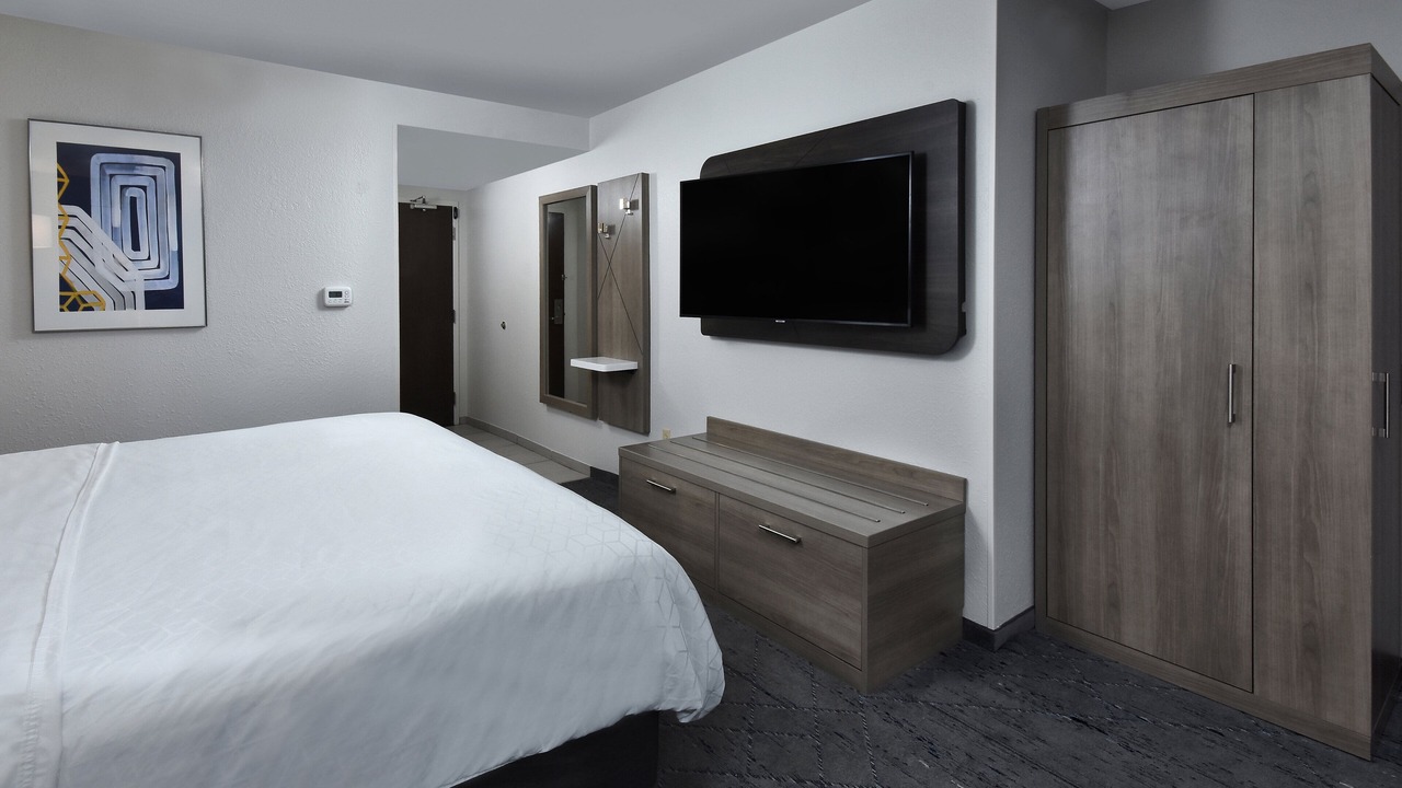 Photo of Bedroom in Innsbrook