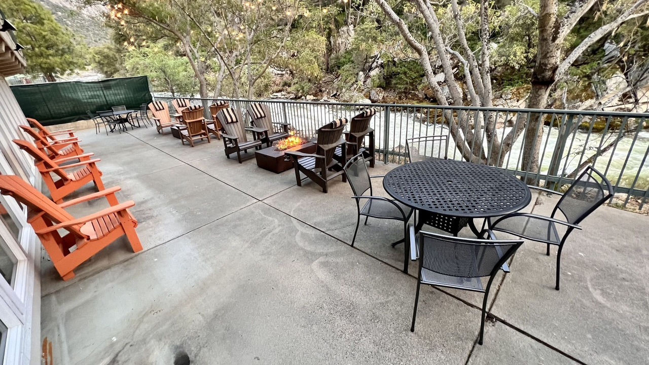 Photo of Outdoor in El Portal