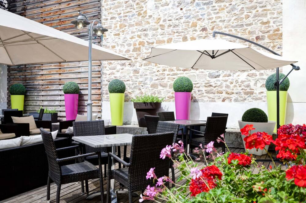 Photo of Patio Balcony in 2nd Arrondissement