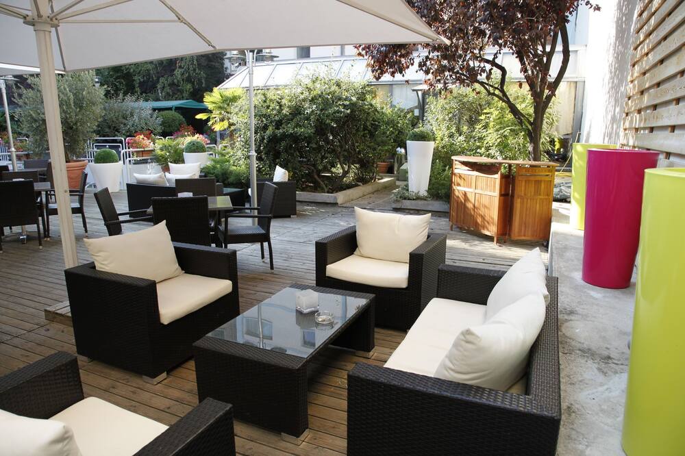 Photo of Patio Balcony in 2nd Arrondissement