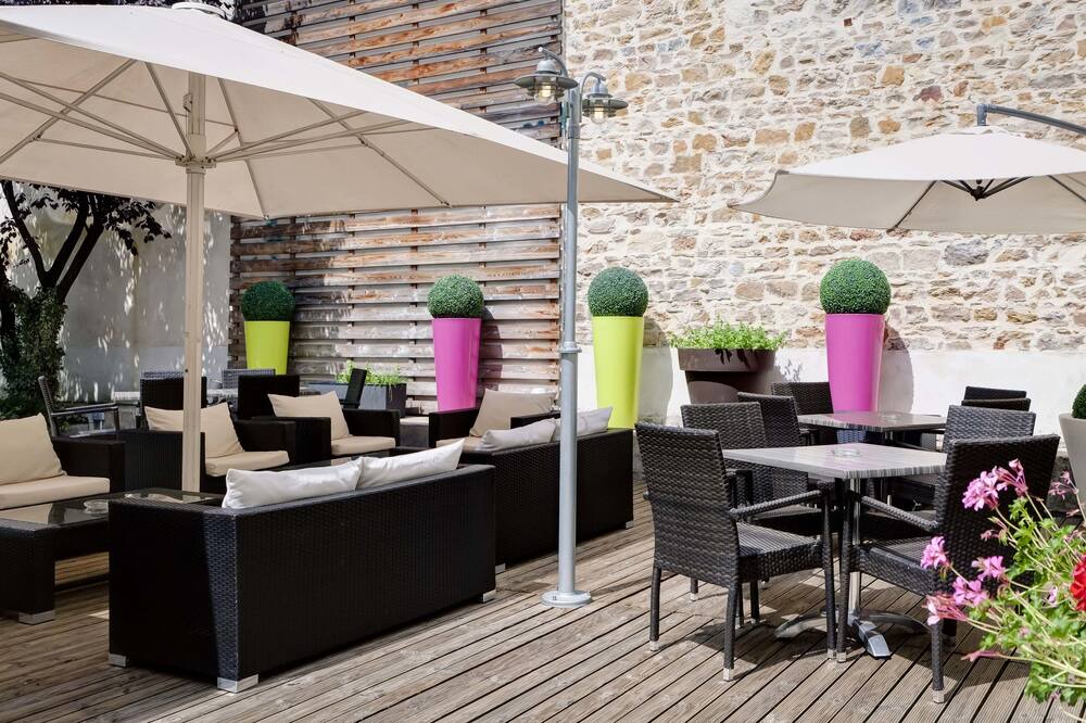 Photo of Patio Balcony in 2nd Arrondissement
