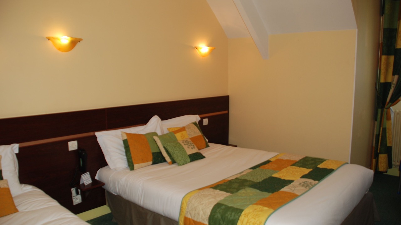 Photo of Bedroom in Lisieux