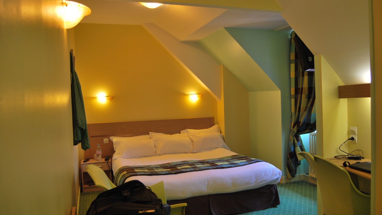 Photo of Bedroom in Lisieux