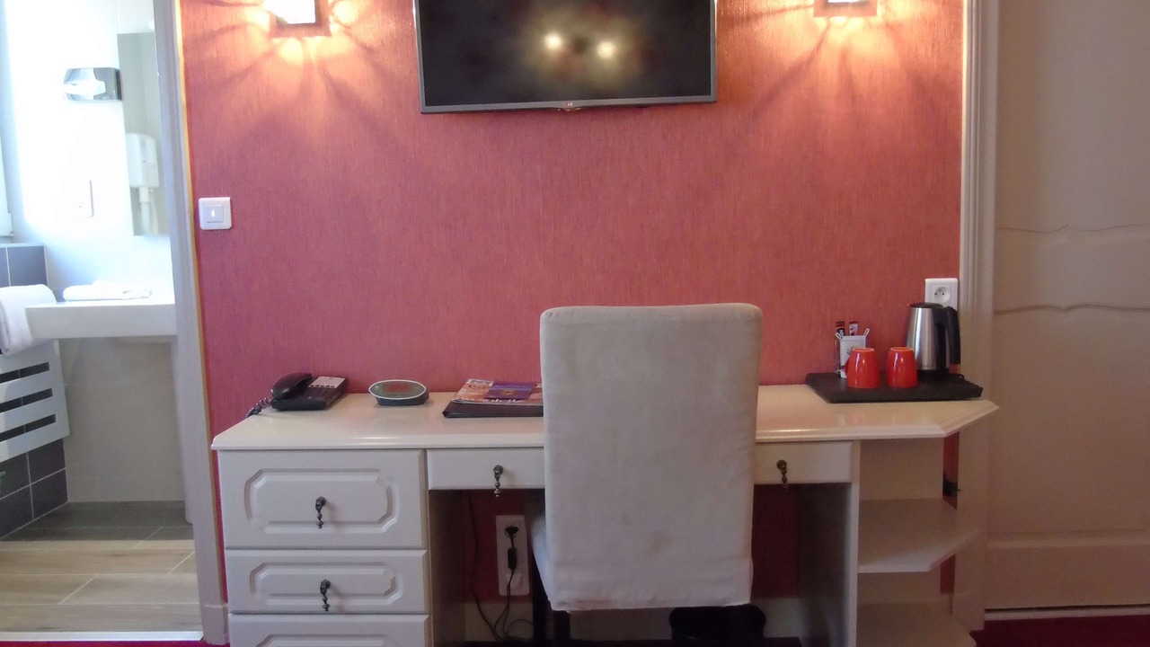 Photo of Bedroom in Pontorson