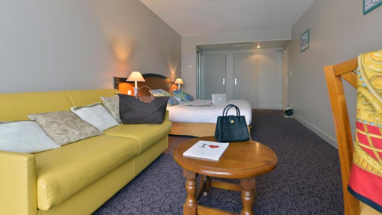 Photo of Bedroom in Solaize
