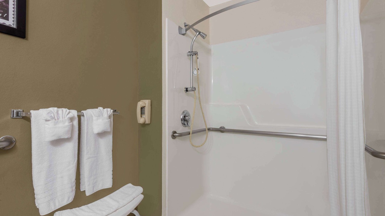 Photo of Bathroom in Roswell