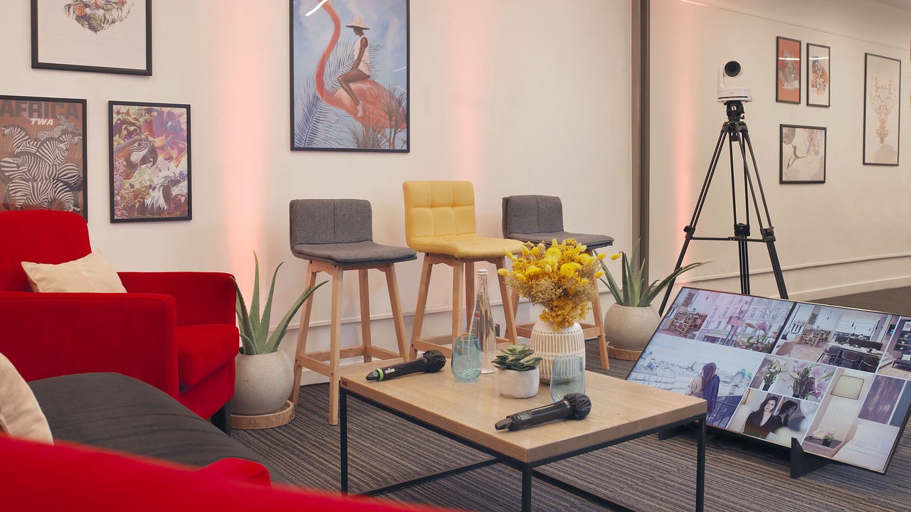 Photo of Others in 2nd Arrondissement