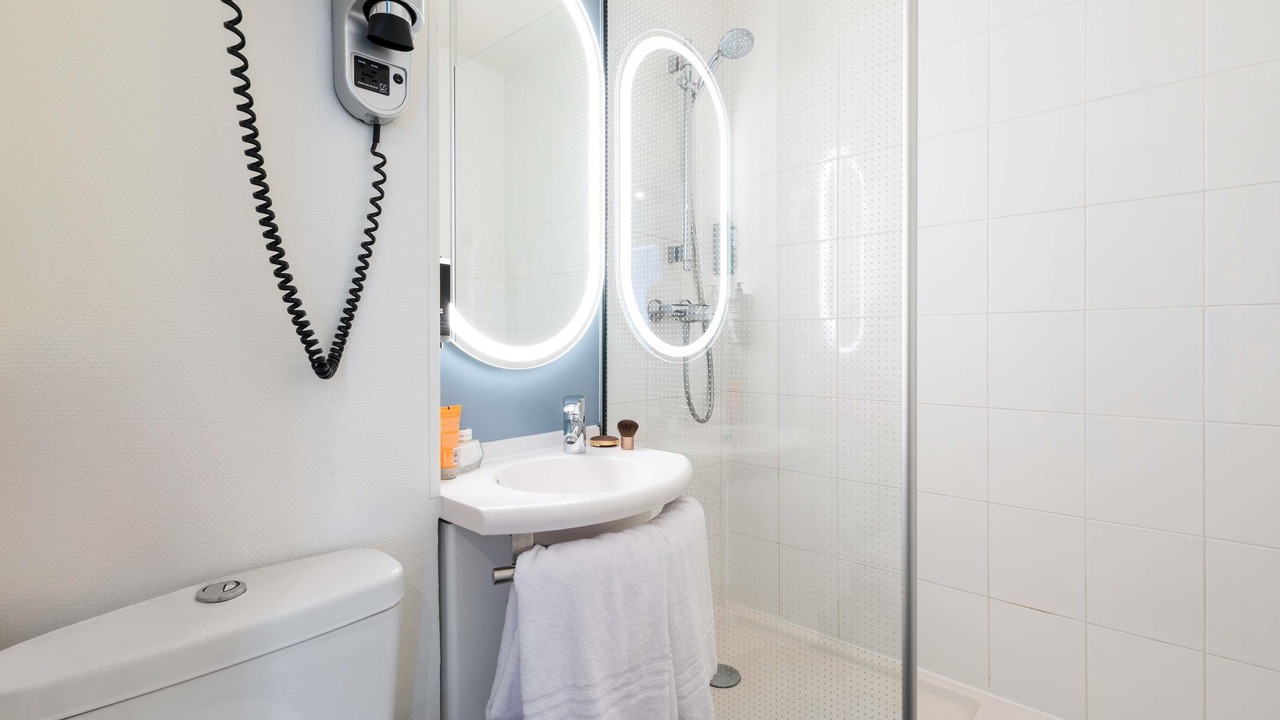 Photo of Bedroom in Chalon-sur-Saone