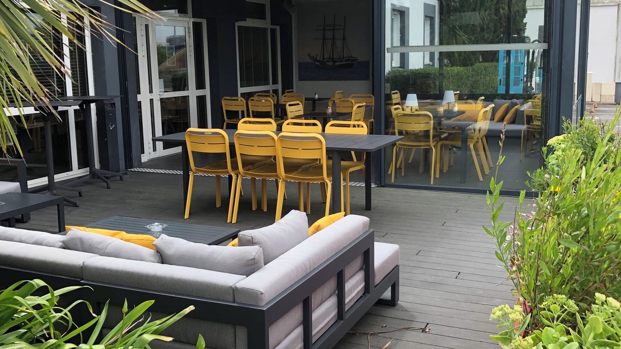 Photo of Patio Balcony in La Madeleine-Bellevue