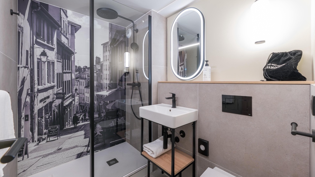 Photo of Bathroom in Bron