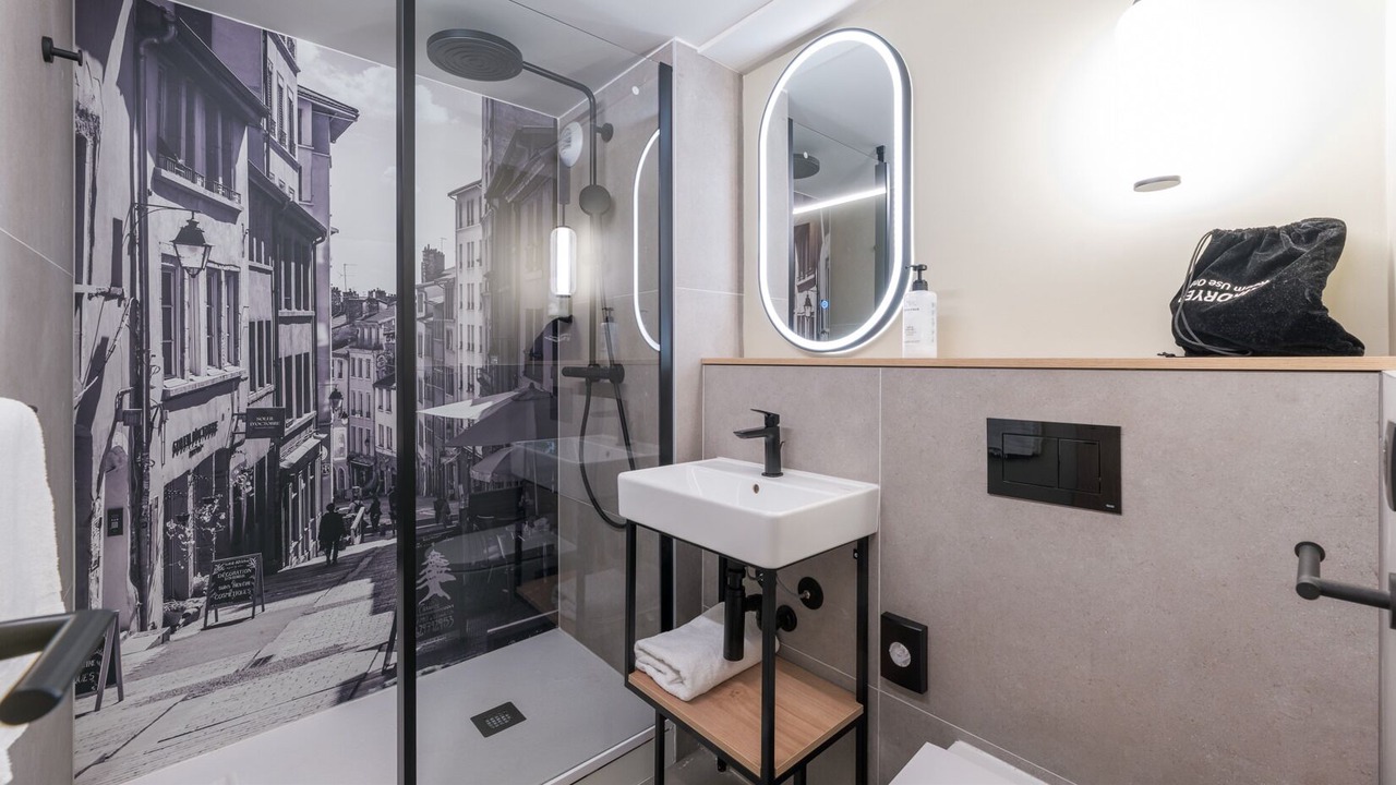 Photo of Bathroom in Bron