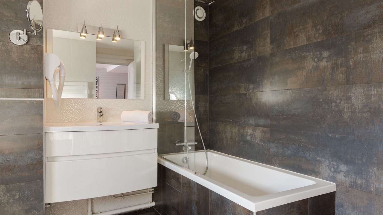 Photo of Bathroom in Tours