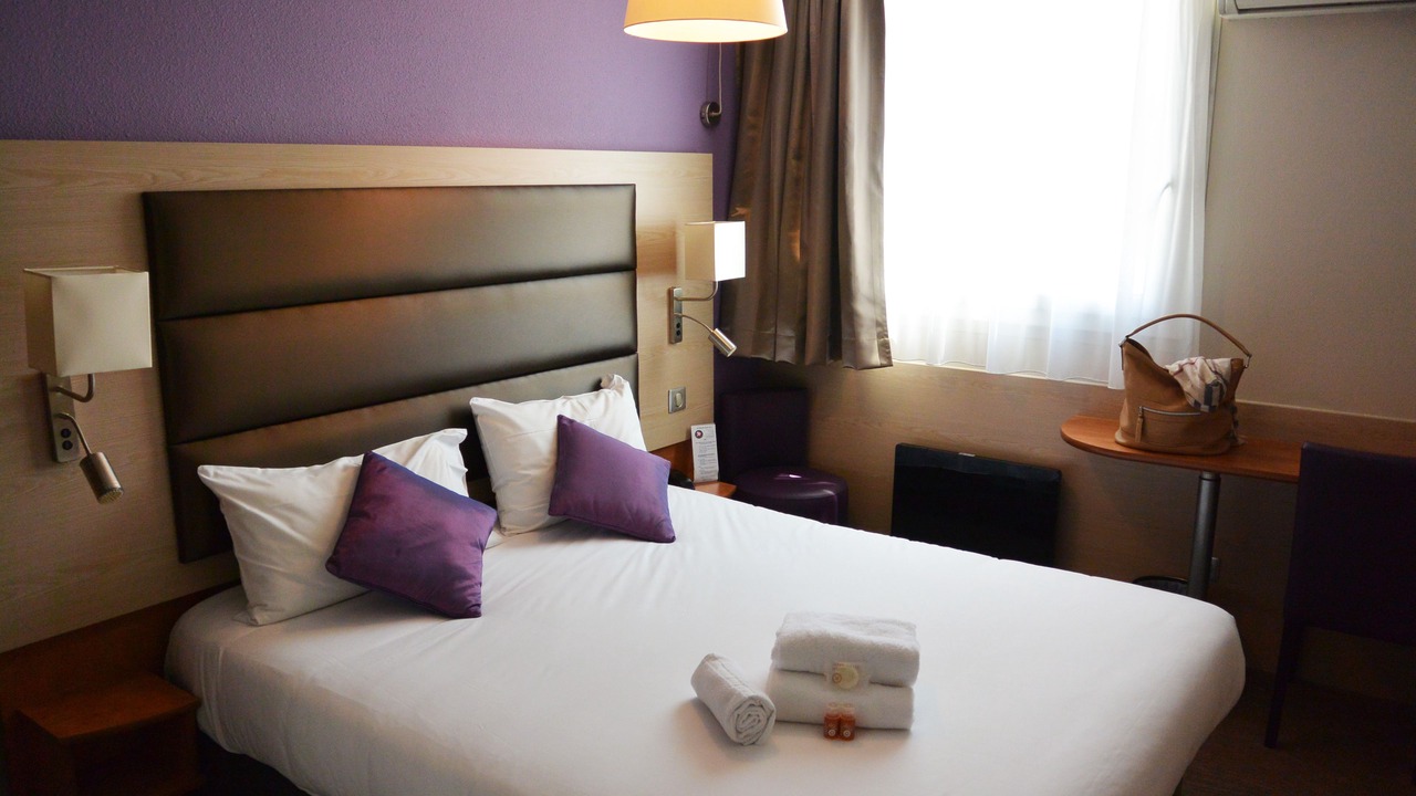Photo of Bedroom in Tours