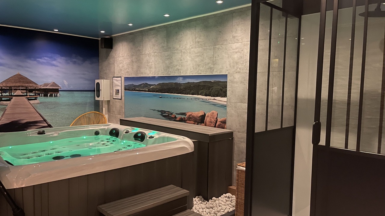 Photo of Others in Downtown