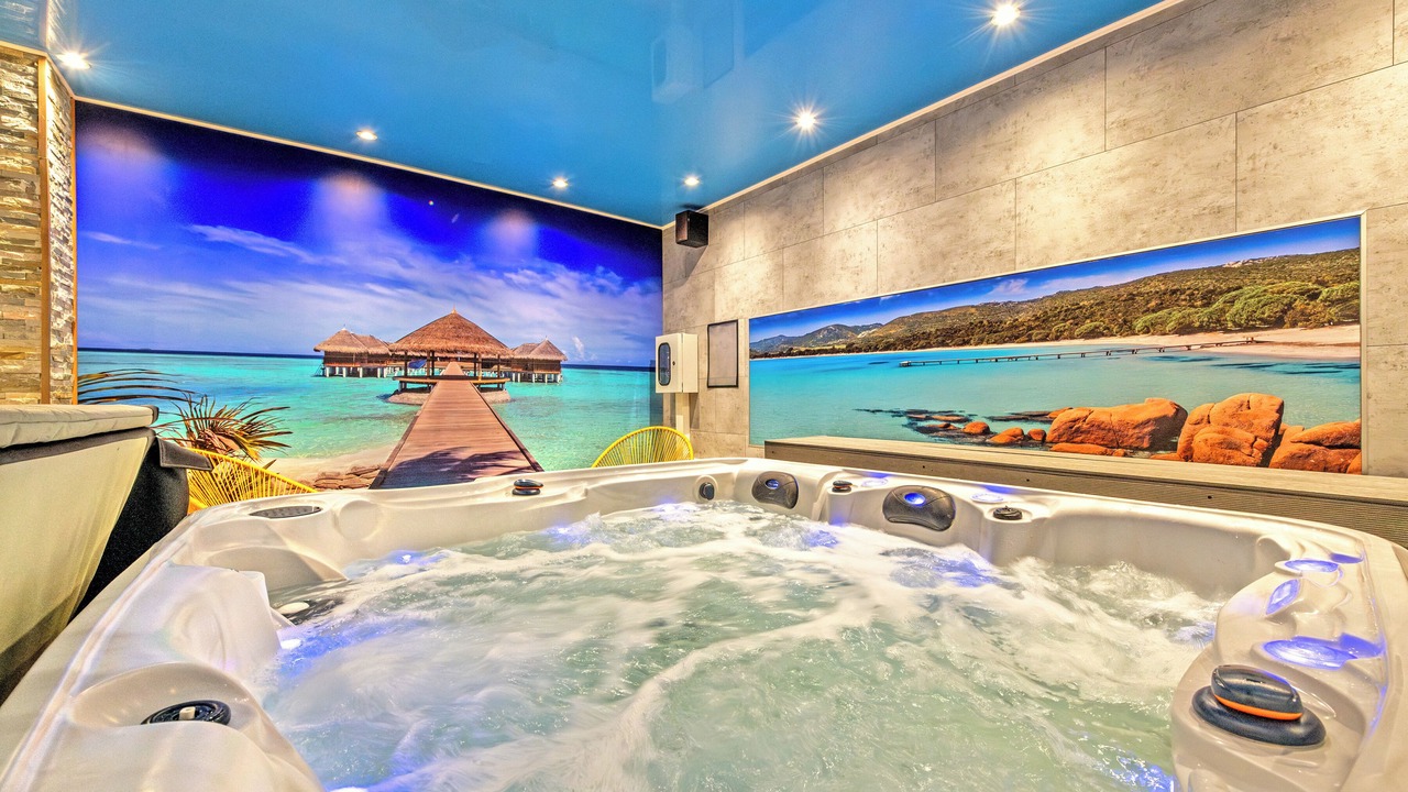 Photo of Others in Downtown