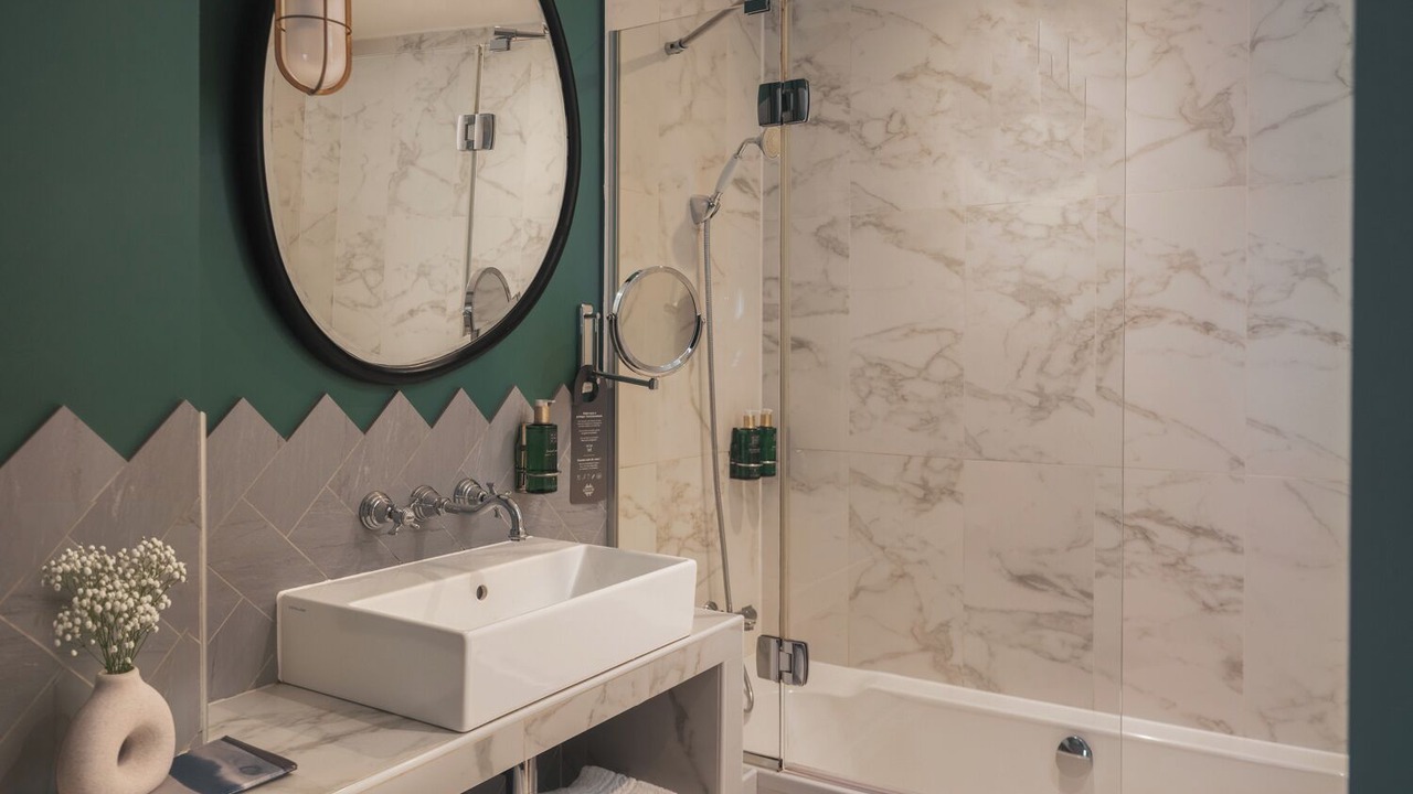 Photo of Bathroom in Les Halles
