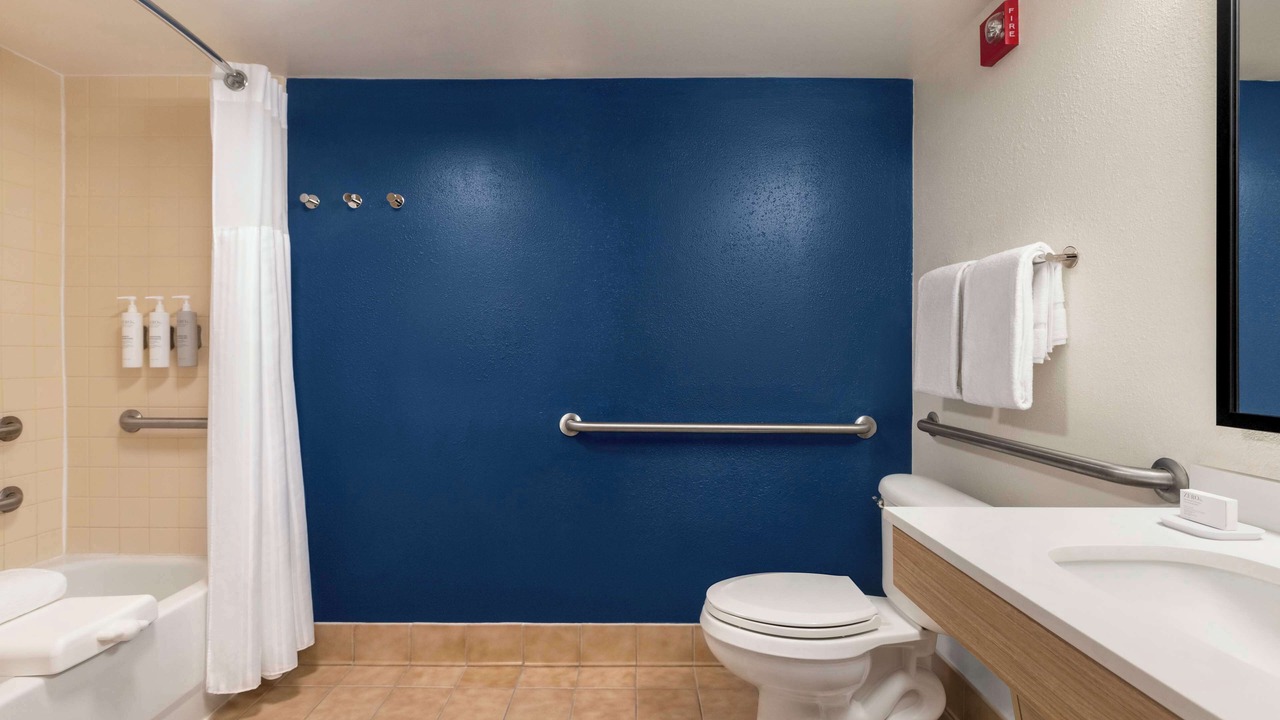 Photo of Bathroom in Florida Center