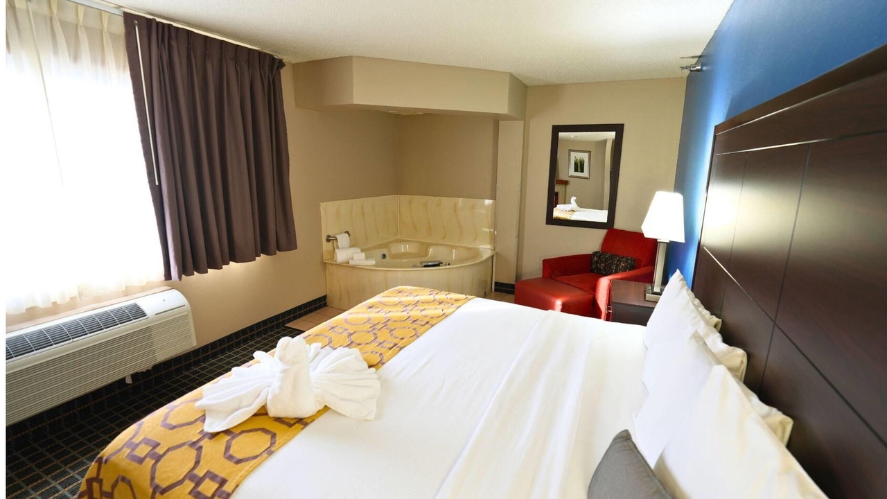 Photo of Others in Marshalltown