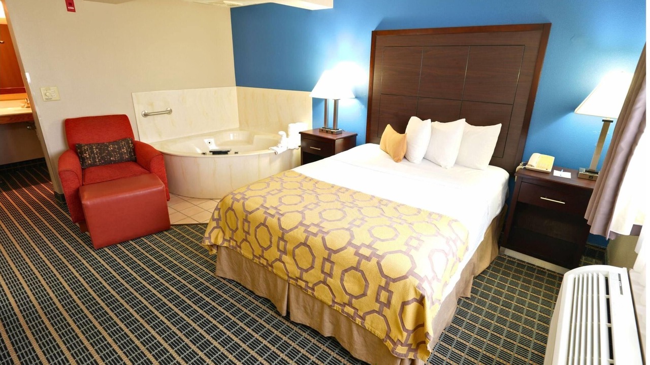 Photo of Others in Marshalltown