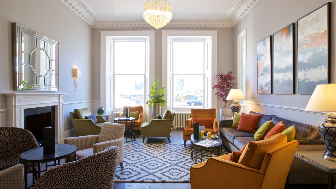 Photo of Others in South Kensington